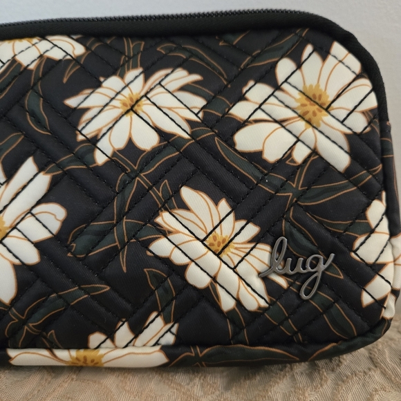 LUG Coupe XL Crossbody Convertible Bag - Picture 2 of 16